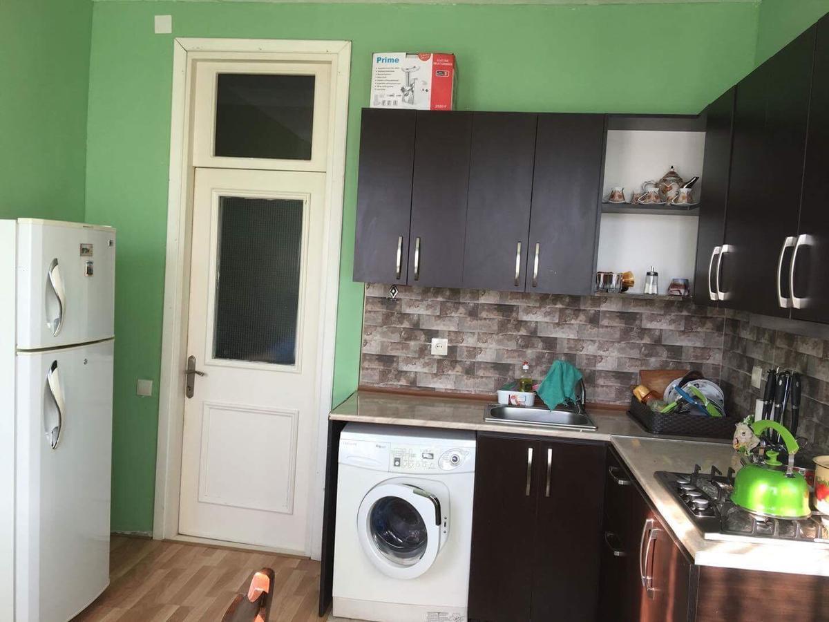 Homestay Izolda Батуми Экстерьер фото